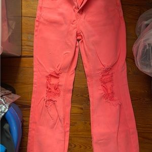 Risen pink distressed jeans size 5/27